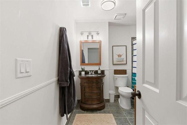 5428 N Cove Road N, Gainesville, GA 30504