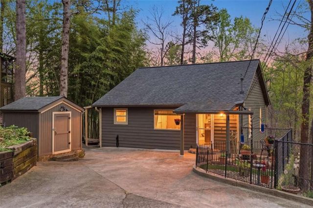 5428 N Cove Road N, Gainesville, GA 30504