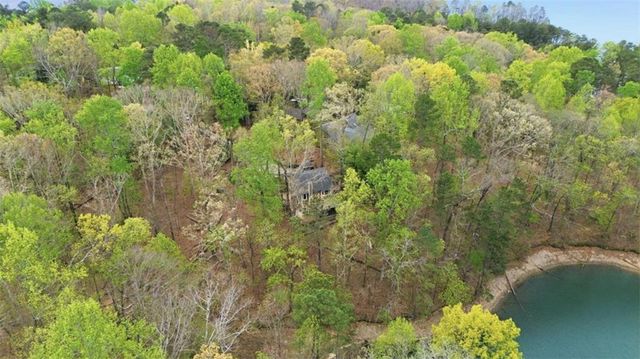 5428 N Cove Road N, Gainesville, GA 30504