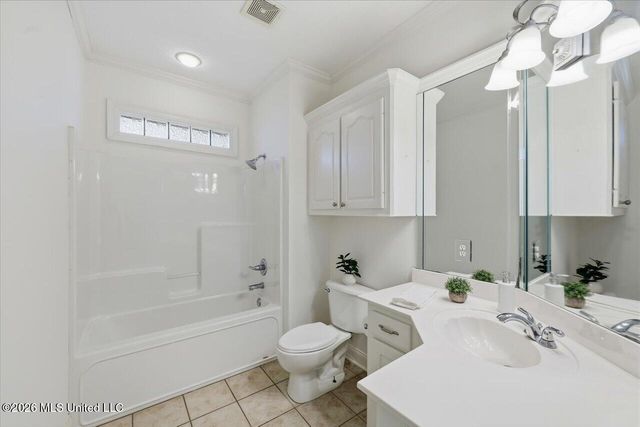 105 Oak Meadow Drive, Clinton, MS 39056