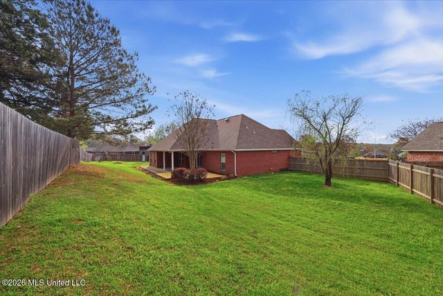 105 Oak Meadow Drive, Clinton, MS 39056