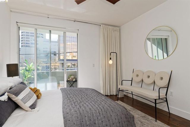 2300 Broadway 5, Oakland, CA 94612