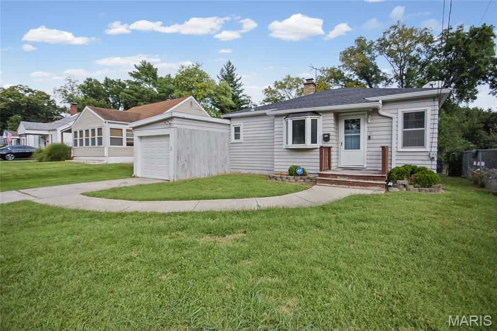 122 Boynton Drive, Alton, IL 62002