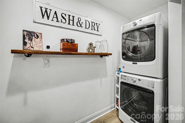 254 Lucky Drive NW, Concord, NC 28027