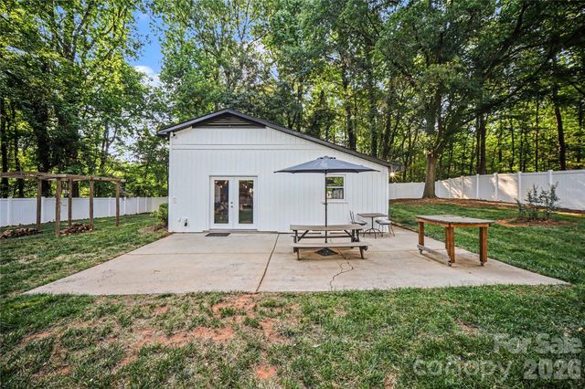 254 Lucky Drive NW, Concord, NC 28027