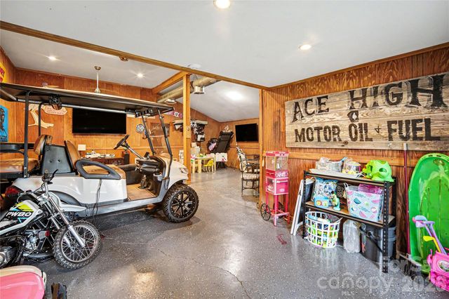 254 Lucky Drive NW, Concord, NC 28027