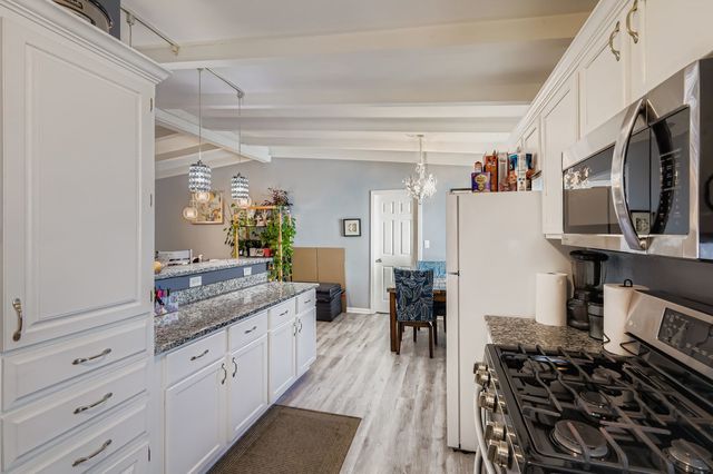 19W720 Woodland Avenue, Addison, IL 60101