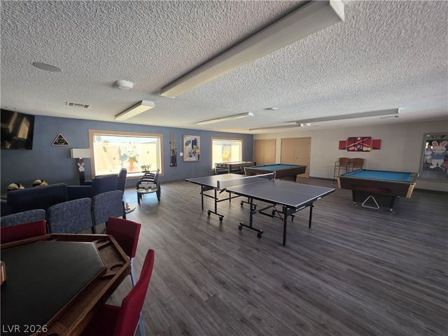 4557 Royal Ridge Boulevard, Las Vegas, NV 89103
