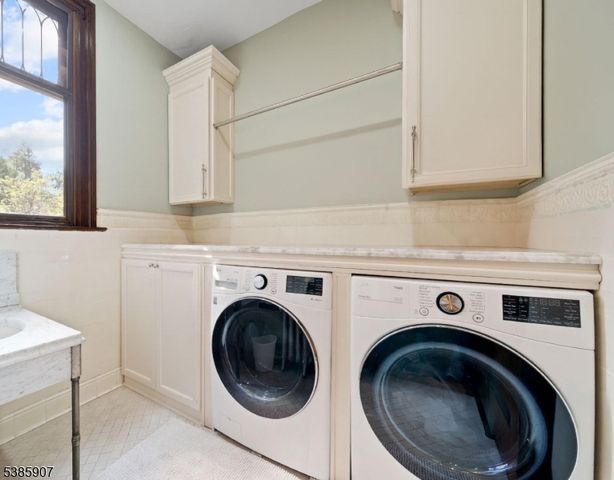 30 N Mountain Ave, Montclair Twp., NJ 07042