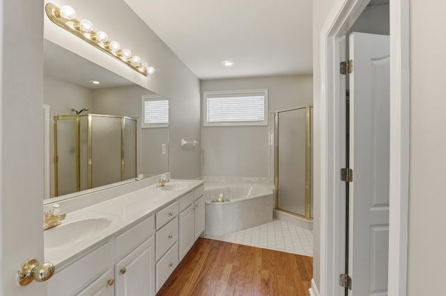 219 NORTHCROSS PL W, Collierville, TN 38017