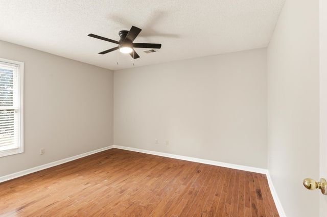 219 NORTHCROSS PL W, Collierville, TN 38017