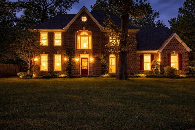 219 NORTHCROSS PL W, Collierville, TN 38017