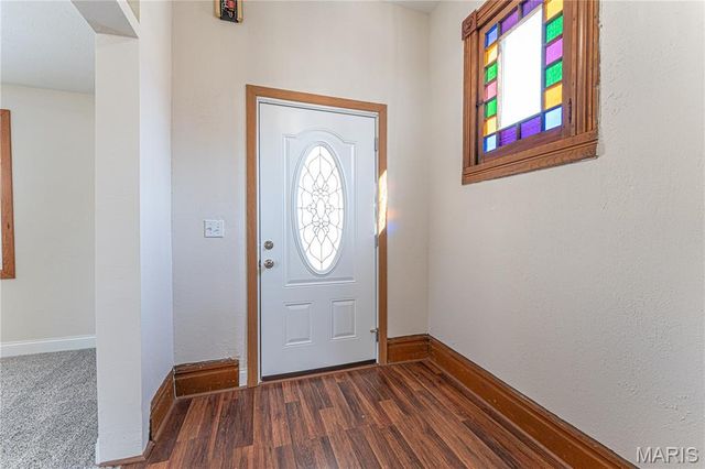 221 W Miller Street, De Soto, MO 63020