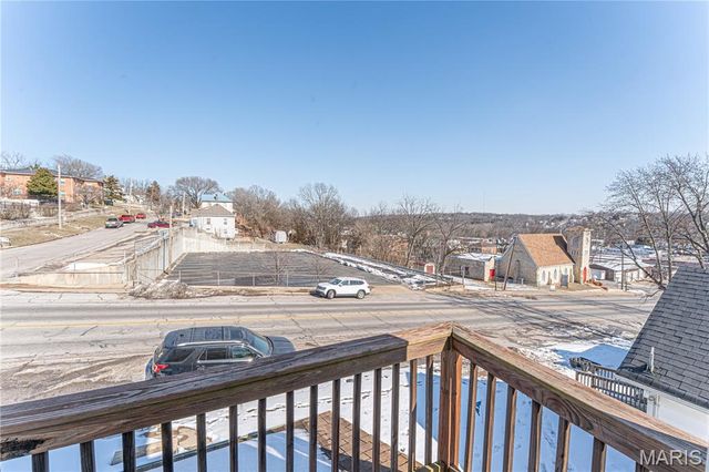 221 W Miller Street, De Soto, MO 63020