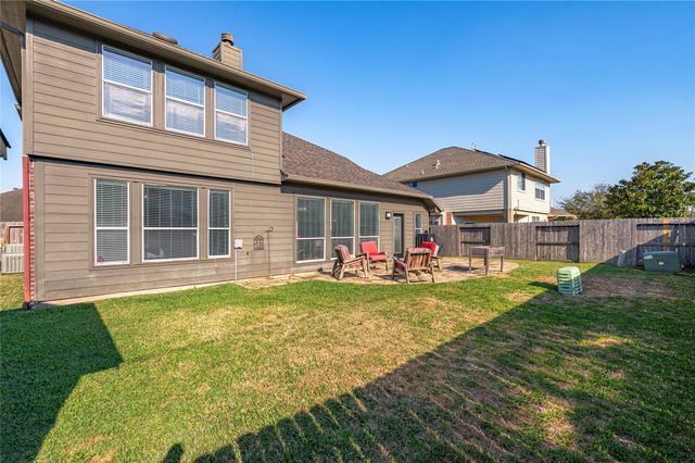 1104 Lake Shore Drive, Pearland, TX 77581