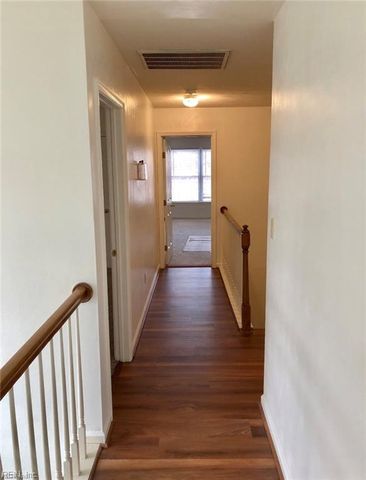 5608 Del Park Ct, Virginia Beach, VA 23455