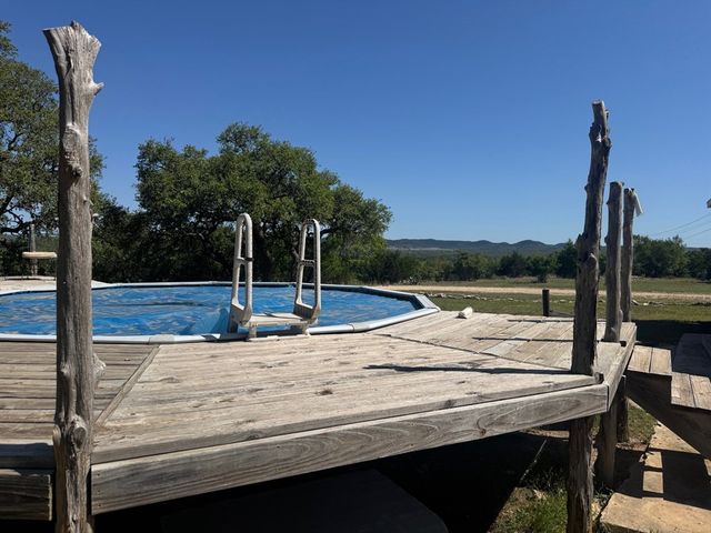 2485 Bump Gate Rd., Pipe Creek, TX 78063