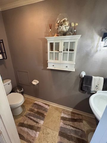 2485 Bump Gate Rd., Pipe Creek, TX 78063