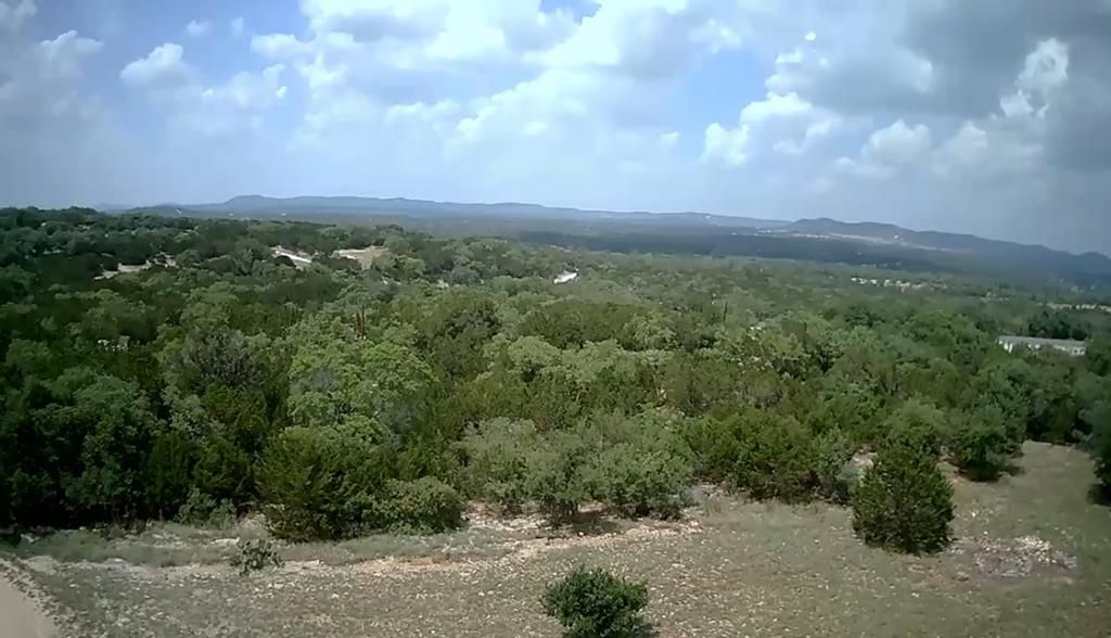 2485 Bump Gate Rd., Pipe Creek, TX 78063