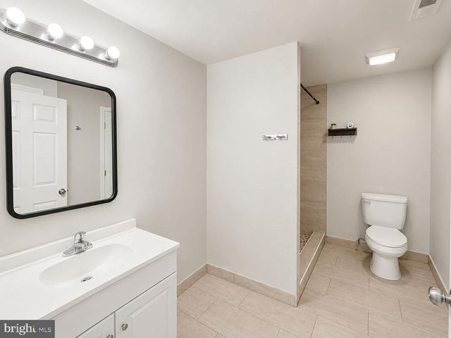 155 LAND OR DR, Ruther Glen, VA 22546