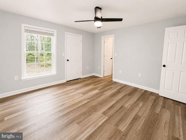 155 LAND OR DR, Ruther Glen, VA 22546