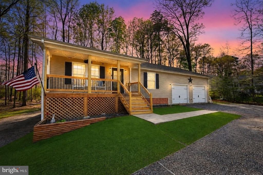 155 LAND OR DR, Ruther Glen, VA 22546