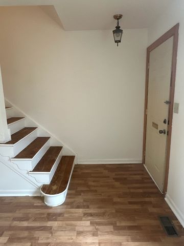 1726 Sessions Walk 1726, Hoffman Estates, IL 60169