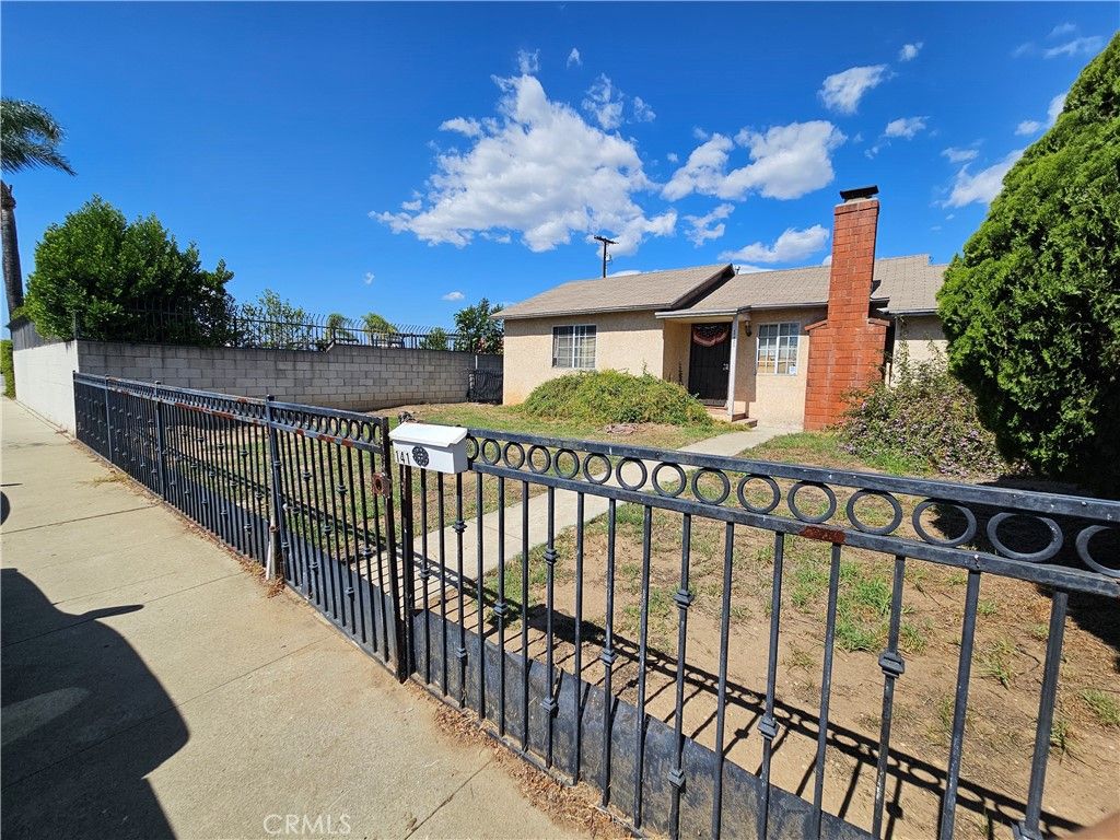 141 E Magnolia, Pomona, CA 91767 — photo 2