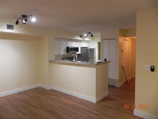 577 SW 111th Lane 204, Pembroke Pines, FL 33025
