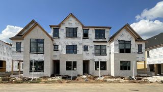 2068 Conductor Ln, Thompsons Station, TN 37179