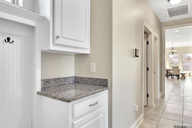 8786 Greenleaves Dr, Denham Springs, LA 70726