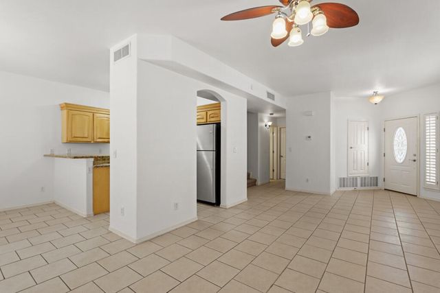 561 Green Village Court A, El Paso, TX 79912