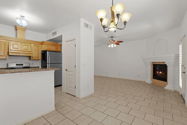 561 Green Village Court A, El Paso, TX 79912