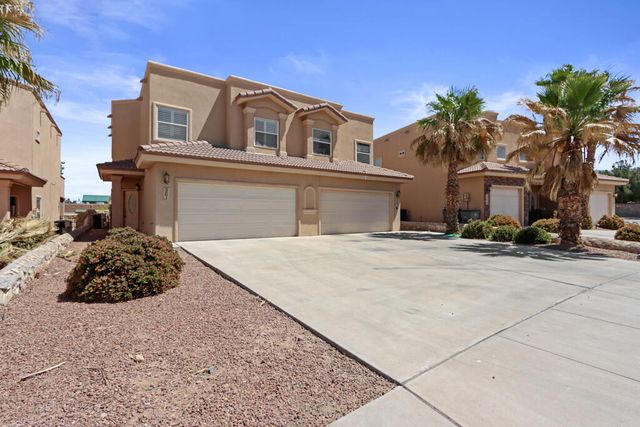 561 Green Village Court A, El Paso, TX 79912