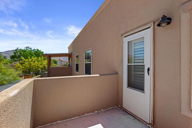 561 Green Village Court A, El Paso, TX 79912