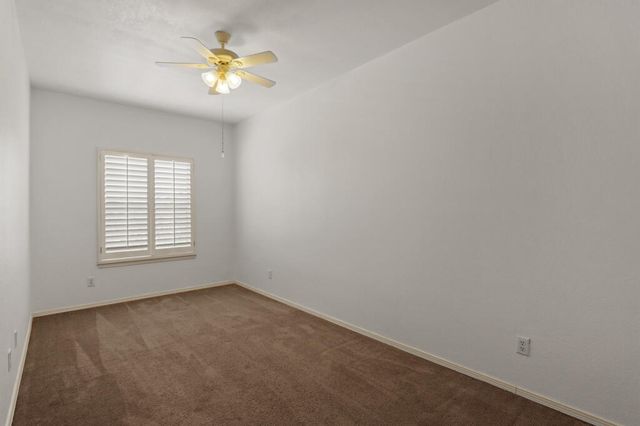 561 Green Village Court A, El Paso, TX 79912