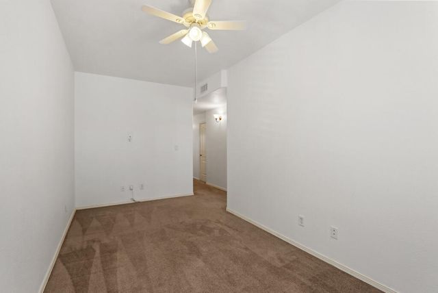 561 Green Village Court A, El Paso, TX 79912