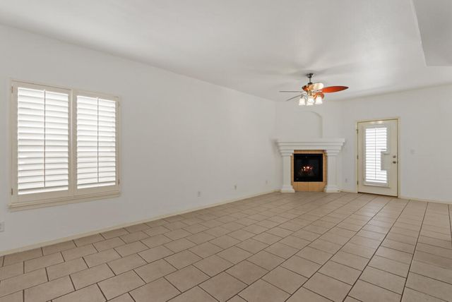 561 Green Village Court A, El Paso, TX 79912