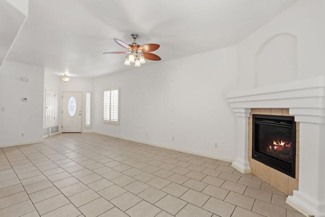 561 Green Village Court A, El Paso, TX 79912