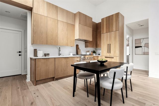 44 Chicon ST 1, Austin, TX 78702