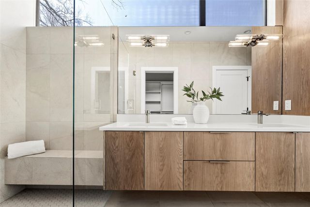 44 Chicon ST 1, Austin, TX 78702