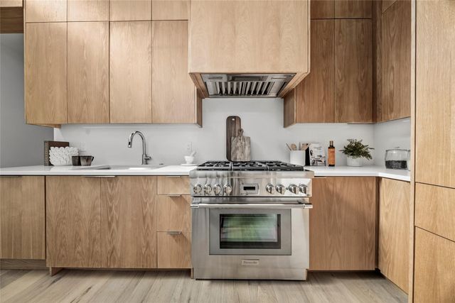 44 Chicon ST 1, Austin, TX 78702