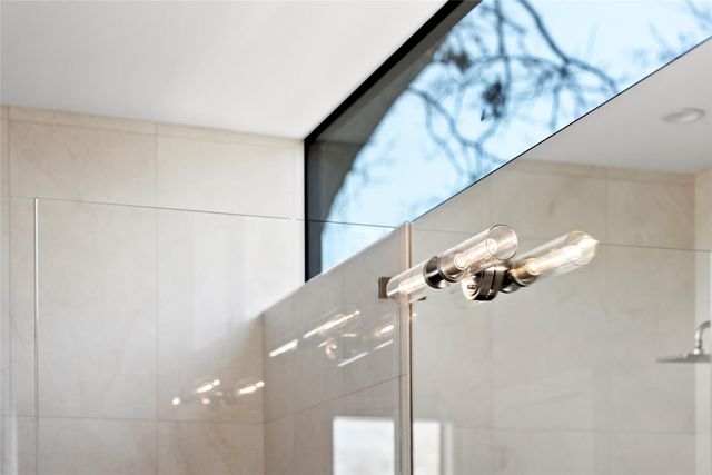 44 Chicon ST 1, Austin, TX 78702