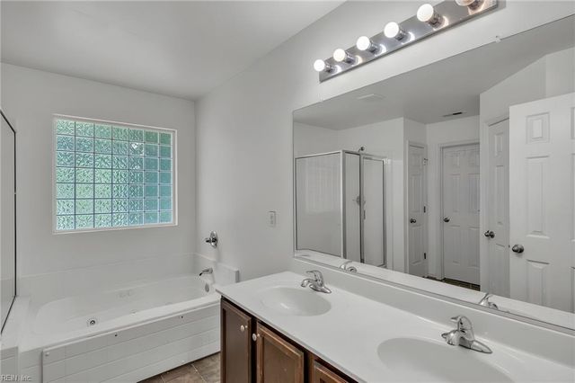 4267 White Cap CRST, Chesapeake, VA 23321