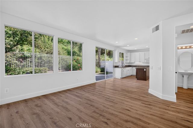 6031 E Hummingbird Court, Orange, CA 92869