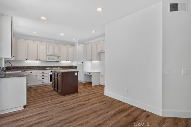 6031 E Hummingbird Court, Orange, CA 92869