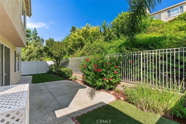 6031 E Hummingbird Court, Orange, CA 92869