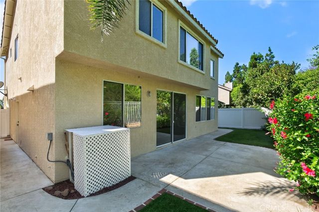 6031 E Hummingbird Court, Orange, CA 92869