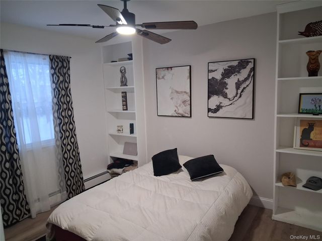 917 Sipp Avenue, East Patchogue, NY 11772