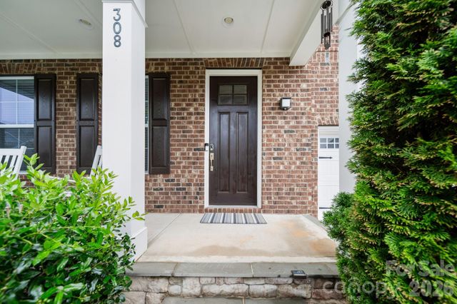 308 Somerled Way, Waxhaw, NC 28173